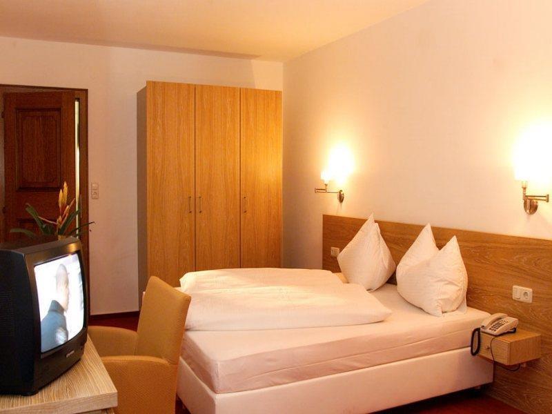 Hotel Schoenblick Zell am See Esterno foto